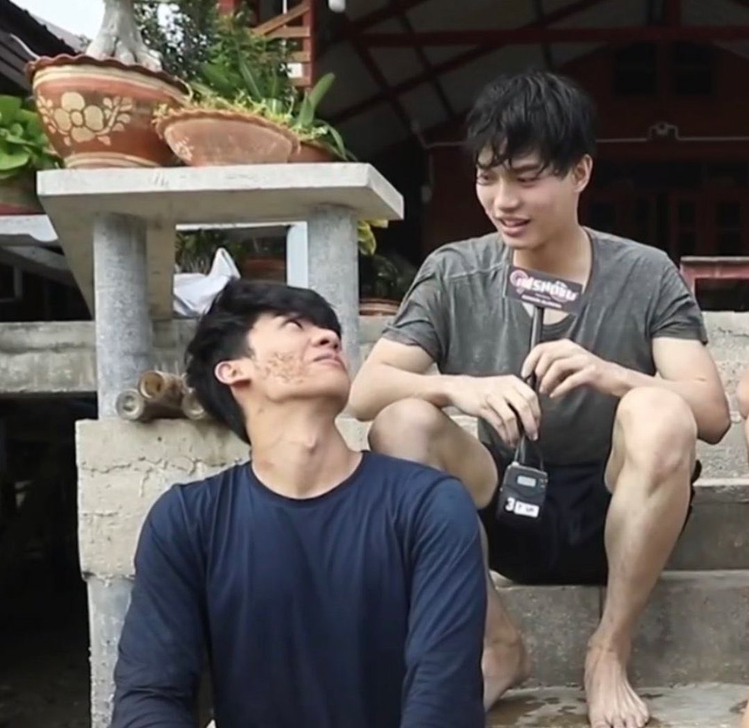 BWandMACCX's tweet photo. @Toptap_jirakit พร้อมรูปประกอบ5555 https://t.co/P3DNXuxFMh