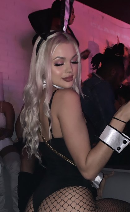 Me Vs animated me 🐰 https://t.co/r6q87WLNND<a href="/tag/onlyfans"class="tags"><span>#onlyfans</span></a>