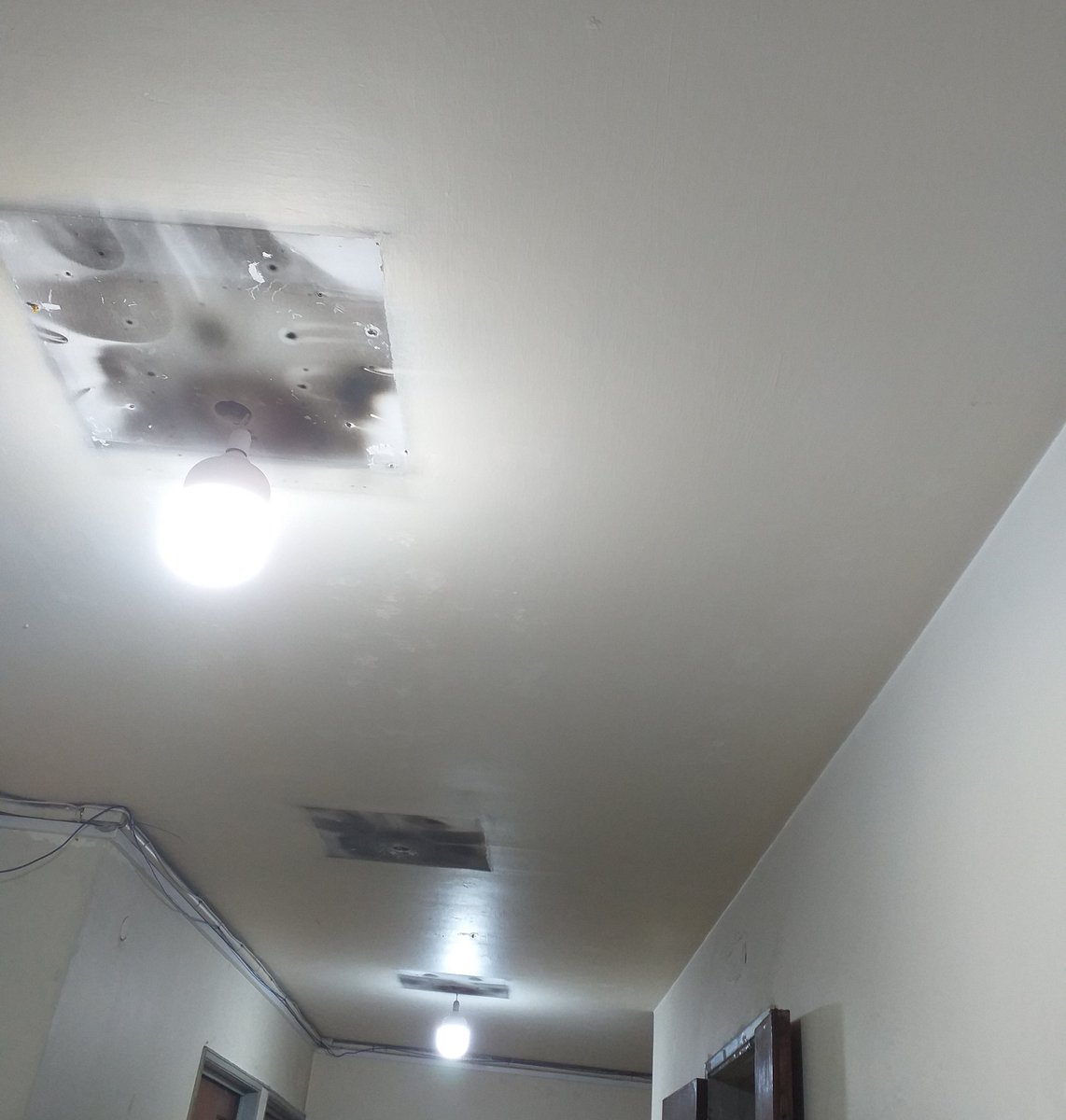 ghadaaj3's tweet photo. #Electricity #Lebanon #
#طفّي الضو #وزارة العمل #الساعة ٩ صباحاً https://t.co/nsVoqSK0hd