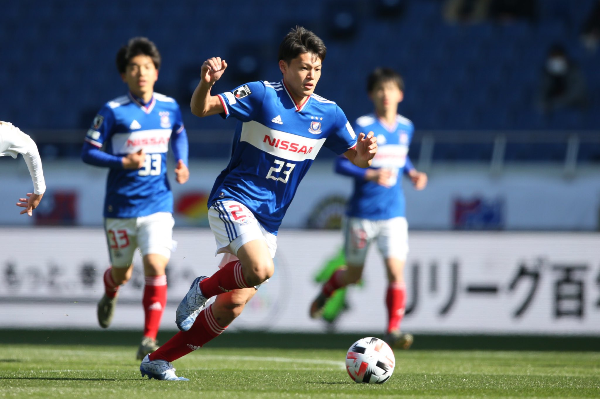 横浜f マリノス 公式 この度 横浜f マリノスユース所属の 津久井匠海 選手と7 1よりプロ契約を締結することが決定しましたので お知らせいたします 幼い頃からの夢であったプロサッカー選手を伝統のある横浜f マリノスでスタート出来る事を誇り