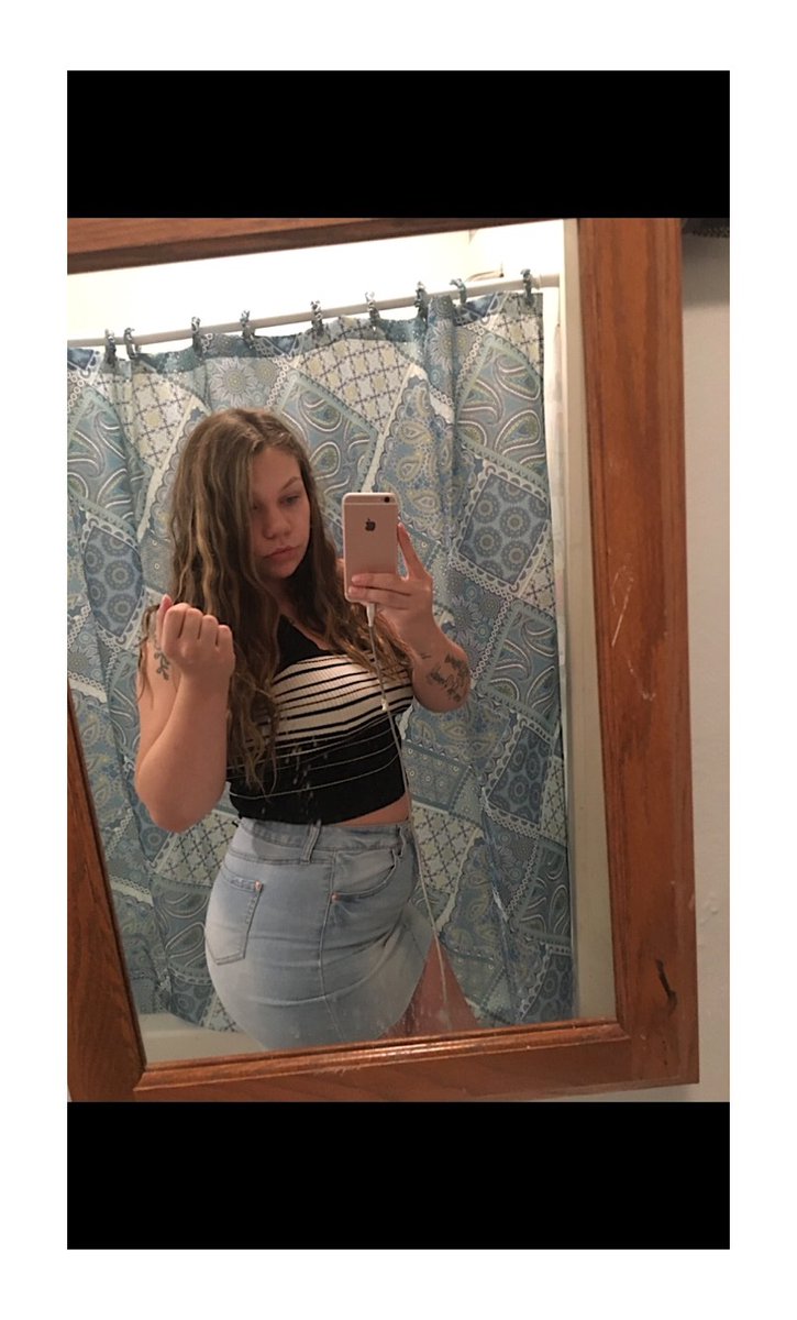 __mmrb's tweet photo. 2 in a half weeks post postpartum 🥺 https://t.co/ESzoiOwKxG