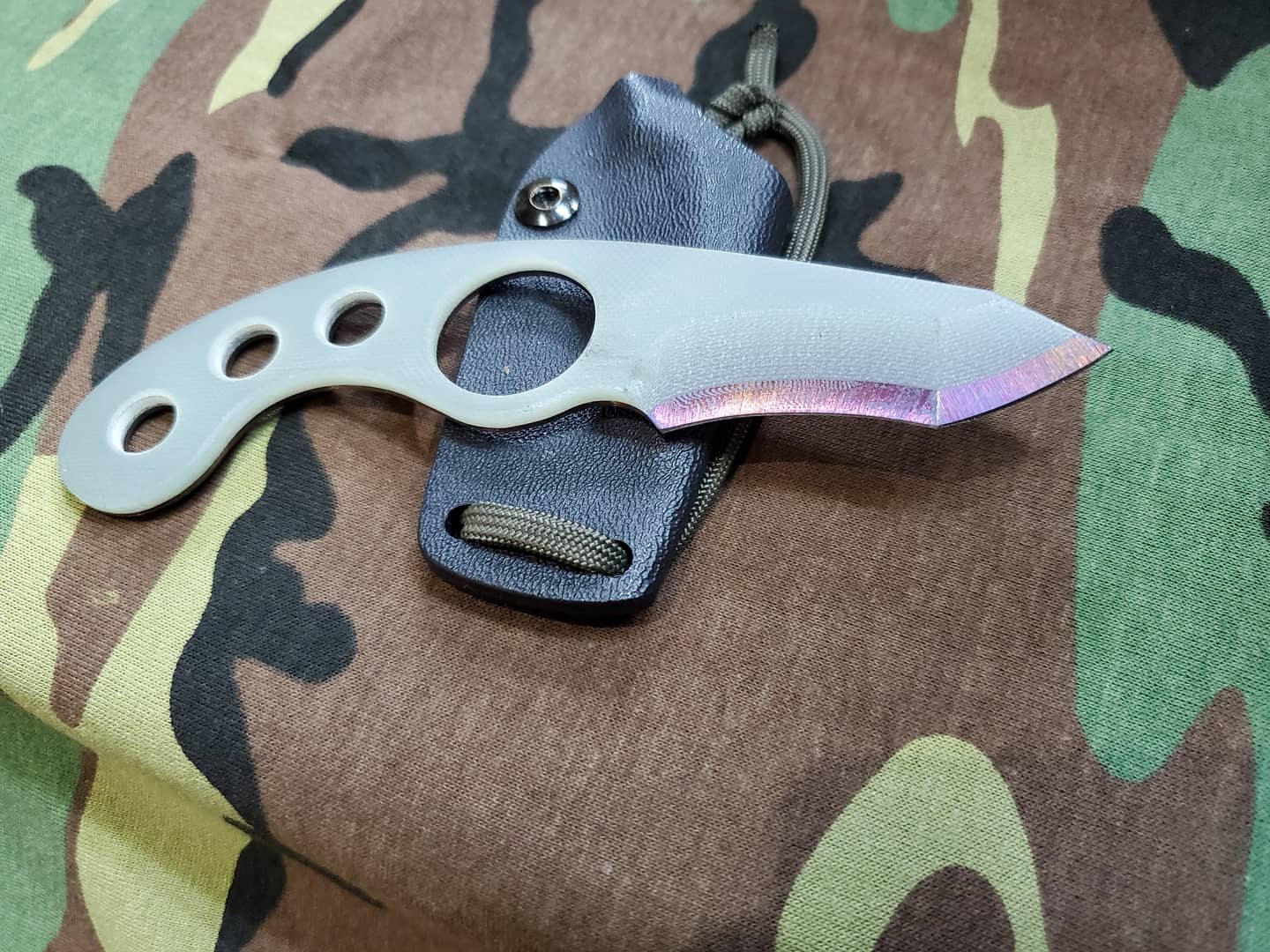 ウォーレントーマス Warren Thomas チタンナイフ シース付き 珍品 W.T