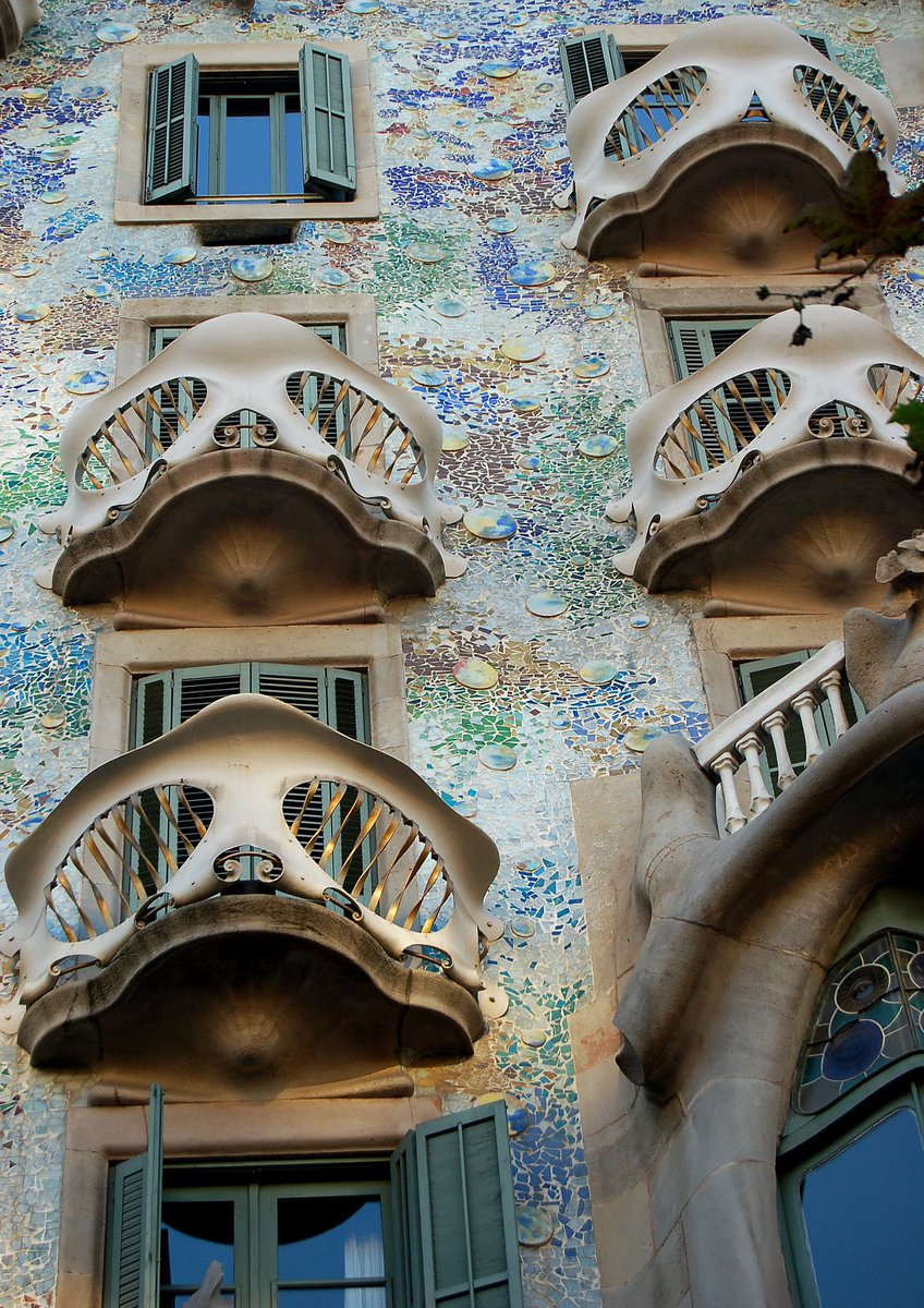 "There are no straight lines or sharp corners in nature. Therefore, buildings must have no straight lines or sharp corners." ~ Antonio Gaudi