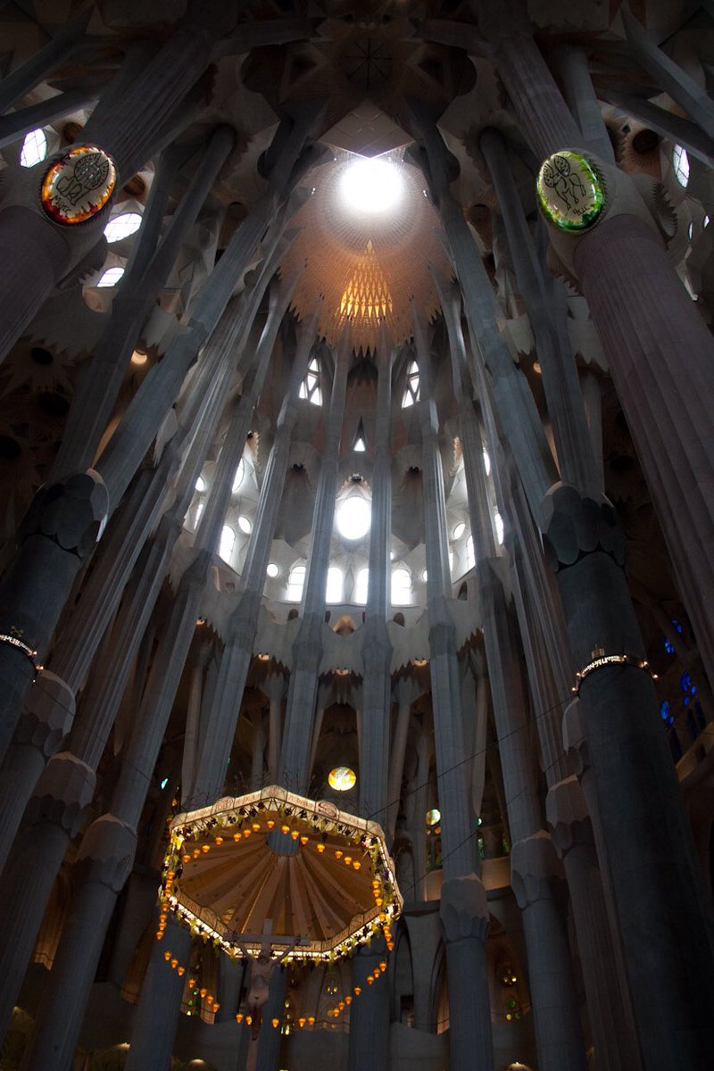 The Basílica de la Sagrada Família is a large unfinished Roman Catholic minor basilica in Barcelona. Antoni Gaudí’s work on the building is part of a UNESCO World Heritage Site. On 7 November 2010, Pope Benedict XVI consecrated the church and proclaimed it a minor basilica.