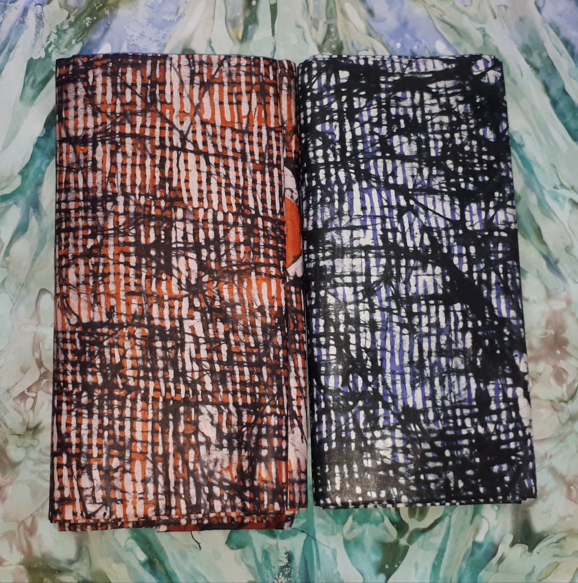  #Adire Big Batik on soft Guinea Brocade Yardage: 5 yards eachPrice: N12,000 each.DM/WhatsApp 07031984096 to order yoursNationwide delivery is availablePlease help retweet