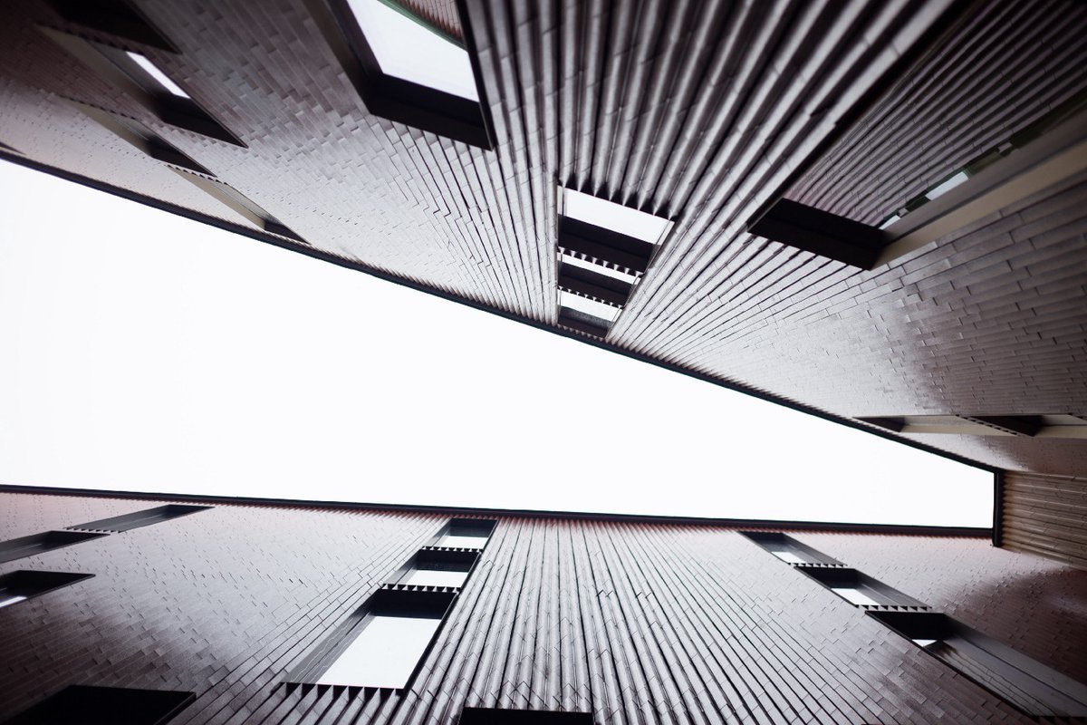 circular_pp's tweet image. Making a city circular

Pioneering behaviour change towards procurement for circular economy in Malmö
By Josefine Hintz, Economy and Procurement team, ICLEI — Local Governments for Sustainability.

Read more:
circularpp.eu/making-a-city-…
#circularpp
#Malmö
#ICLEI