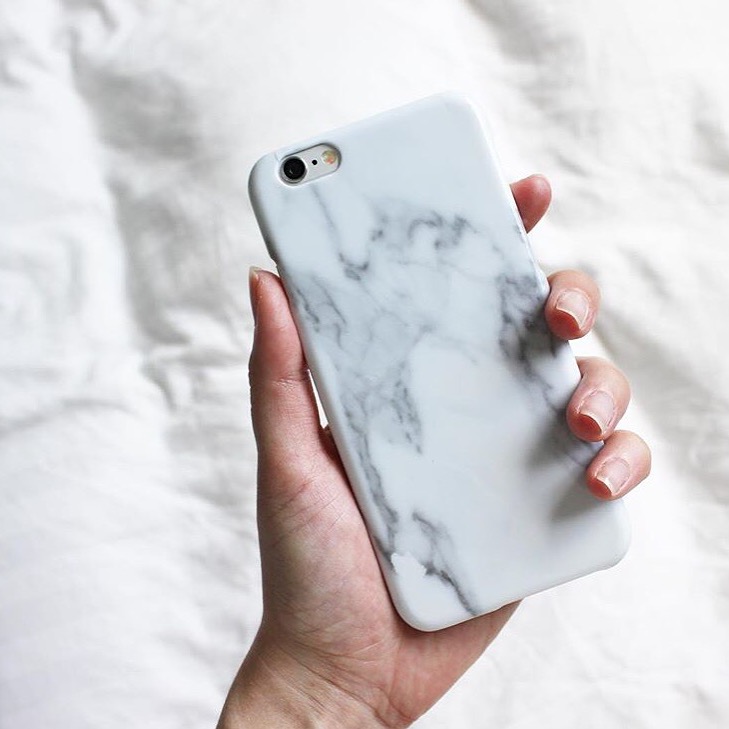 27 Degrees!!! Call the gang..who’s up for a #ferrisbuellersdayoff? 😎
The SUMMER #SALE has the coolest Tech Accessories! iPhone covers are now €5 😻

myshiningarmour.com/collections/sa…