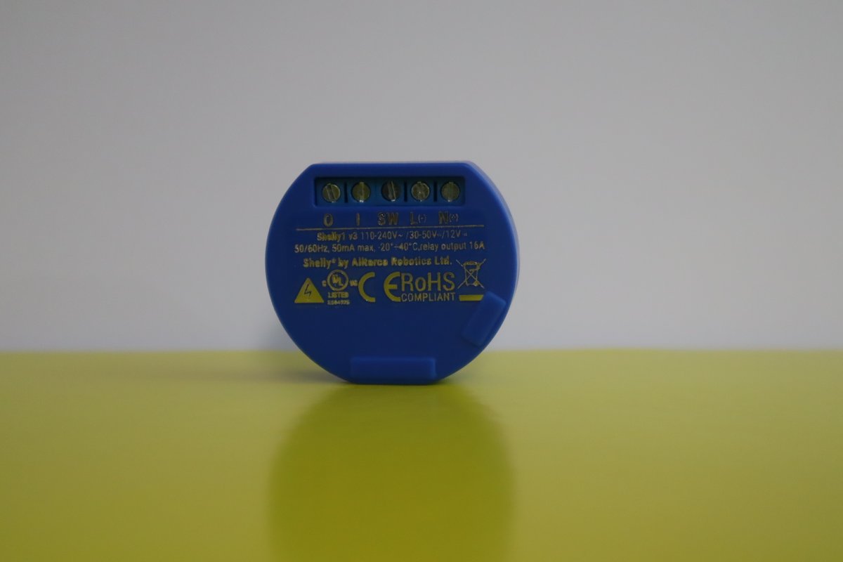 usa_shelly's tweet photo. Here's a quick introduction to the Shelly 1 UL, focusing on North American applications:

https://t.co/rJnRyzhu6N

#shelly #smarthome #homeautomation #iot https://t.co/M0jclm5nHc