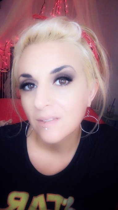 Hey Guys! I'm now LIVE on @Stripchat. Come play with me! 😈 #stripmenow #stripchat #stripchatlive 👉 https://t<a class="tags" href="/tag/stripchat">@stripchat</a><a href="/tag/stripchat"class="tags"><span>#stripchat</span></a><a href="/tag/stripmenow"class="tags"><span>#stripmenow</span></a><a href="/tag/stripchatlive"class="tags"><span>#stripchatlive</span></a>