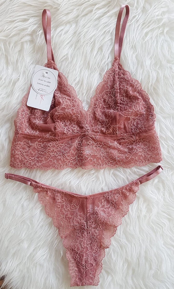 BraletTr's tweet photo. Marla Gül Kurusu Bralet Çekilişi 🥳
✔️ Hesabımızı takip edip,
✔️ Bu tweeti RT'leyen
✔️ https://t.co/ida0s8JKOB bağlantısı üzerinden Twitter kullanıcı adını yazıp çekilişe katılan,
3 şanslı takipçimize görseldeki takımı hediye ediyoruz. 
Pazar akşamı 9'a kadar katılabilirsiniz ❤️ https://t.co/tjxmpe0Qdz