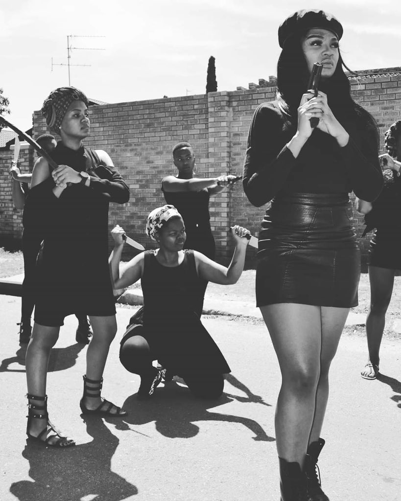 TheMosa_'s tweet photo. A project we did 2 years ago Endangered Species, is blowing up right now. Thank you to @MelenialMag @ForCre8iveGirls and @CreatorsStories for supporting the vision back then and today 🌻✊🏿
📸: @londeka https://t.co/fqUFCRvliO