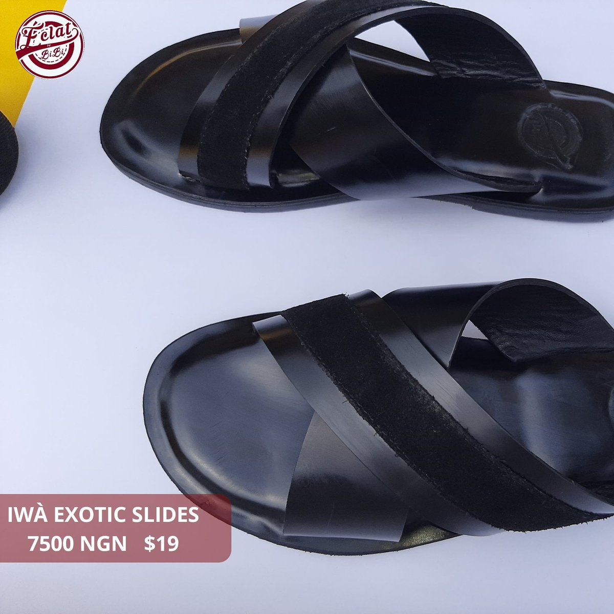 eclatbybibi's tweet photo. 🎈New Design Alert🎈
Reintroducing the 'IWA' exotic slides, this time with a twist.

Suede and Leather at their finest.

DM to shop.

#eclatbybibi #ebbtribe❤ #handmadefootwear #shoemakerinlagos #madeinnigeria #leatherwork #suede #giftideas #menwithclass #ebbtribe https://t.co/iEtochvQ6m