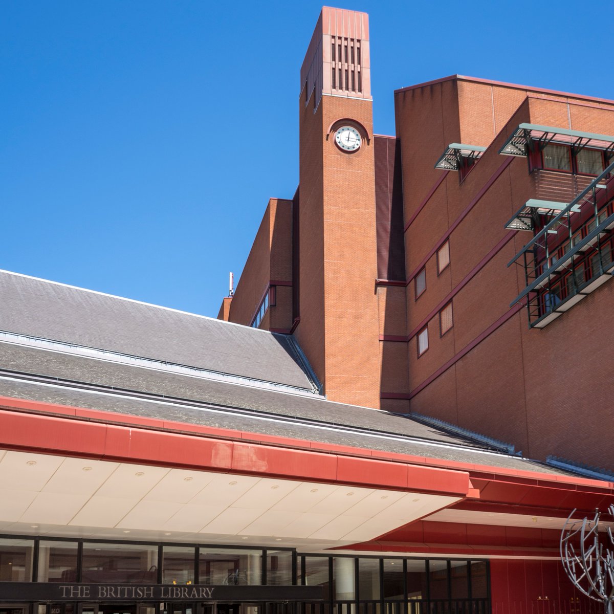 If you can’t wait until we open our doors, you can still get your fix of all London has to offer from home – from livestreams and drag brunches, to exploring the Library's manuscripts digitally ow.ly/zR3w50AhtJH #VirtuallyLondon #MuseumFromHome