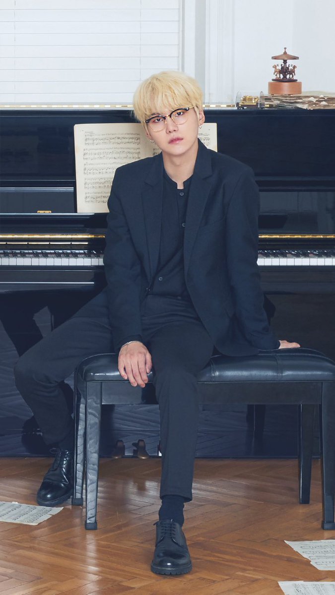 yoongi wearing glasses ~ a thread