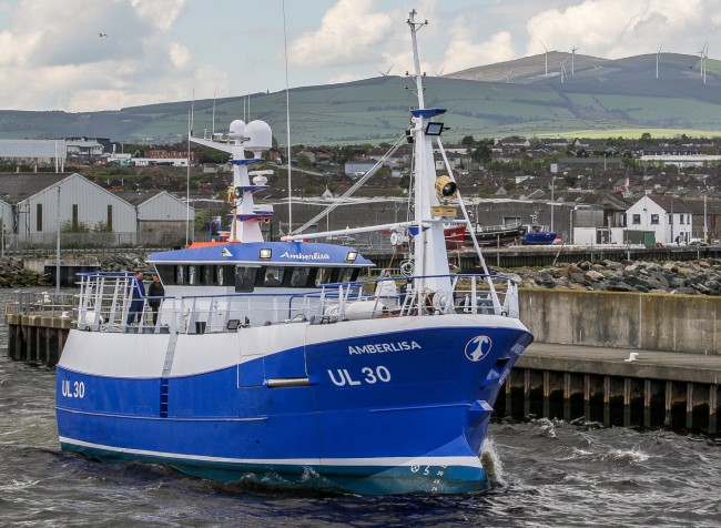 Durowipers's tweet photo. Double fishing vessel order for DuroWipers - More #durable #sustainable heavy duty Marine Windscreen Wipers  https://t.co/ta16Gk3gzS https://t.co/5Bk55aCMxg