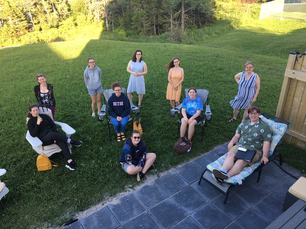 LisaClarkeHTH's tweet photo. So happy to share my last official HTH Drama Mtg with this amazing group of students before I retire tomorrow. You have blessed me with so much joy and laughter❤️@hthtigers https://t.co/slYQ9QJKif