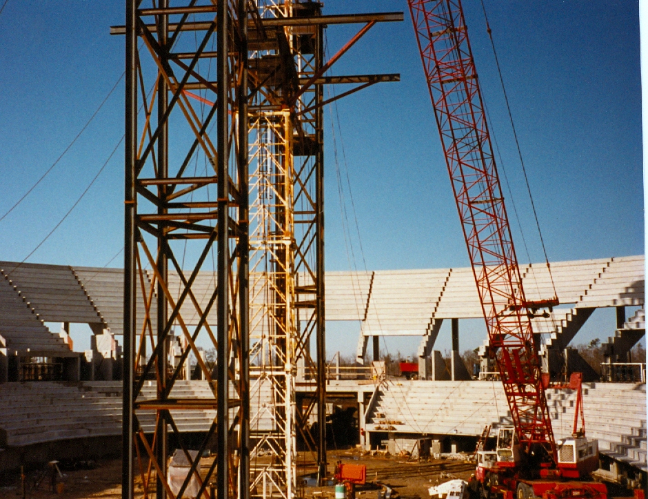 NChasColiseum's tweet photo. #TBT...
We're throwing it WAY back to 1991 when construction on the #NChasColiseum first began! Groundbreaking began in 1991 with an estimated completion time of 20 months. After just over 20 months, we finally opened our doors on January 29, 1993!
#NChasHistory https://t.co/pej3yWE0rc