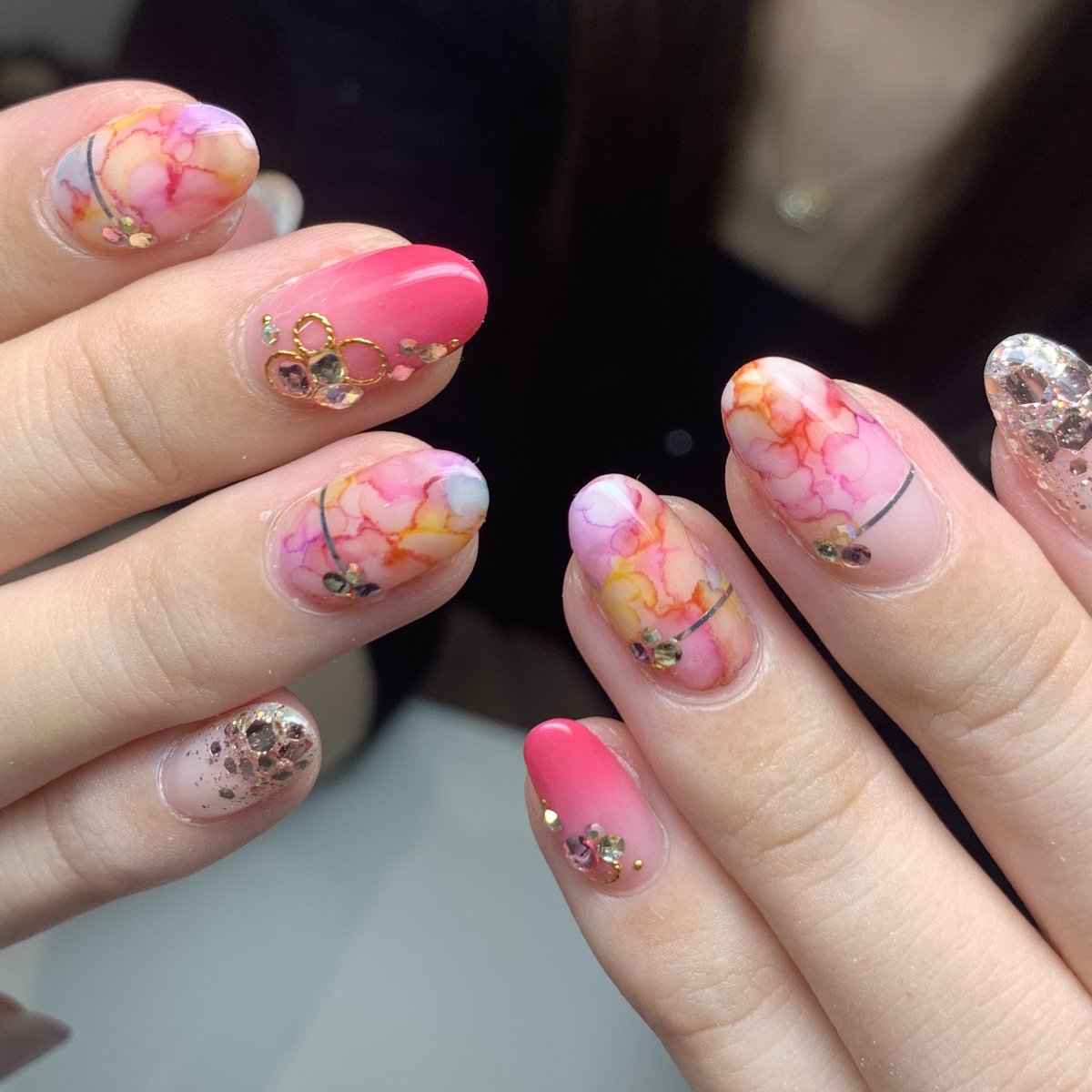 ネイルサロンmarch على تويتر こんばんは 難波店かがわです 今日のお客様ネイルです リキッドを使って水彩っぽくアートしました フットネイルに取り入れても可愛いです
