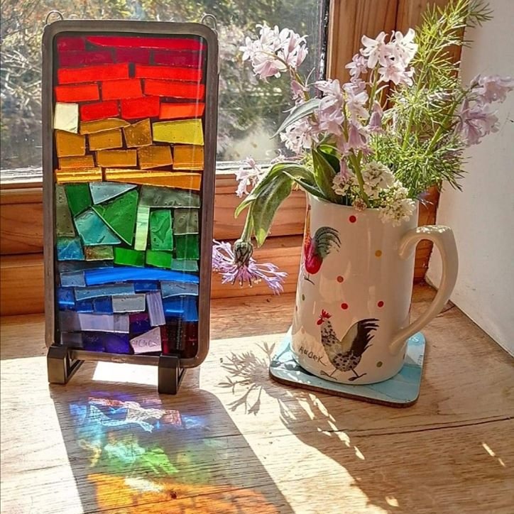 Glass makers <a href="/CariadGlass/">Chris & Justine Dodd</a> have seen a boost in online sales during lockdown, after developing a make at home, glass mosaic kit - giving crafty customers a creative fix. Hear more from the Llandysul-based family business: bit.ly/2Nrnzkj

#DevBankHelped
<a href="/_businesswales/">Business Wales</a>