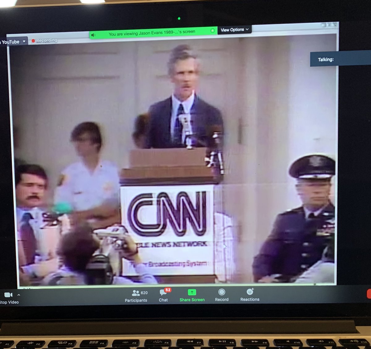LizWeiss's tweet photo. I worked at @CNN from 1987-1992 covering food and nutrition w/media trailblazer (an my mentor) @carolynoneil. Last night, we celebrated the network's 40th birthday on @zoom w/ 1,000 other CNN alumni and employees. It was an honor to work there covering the #science of nutrition https://t.co/IUEjcwCbX8