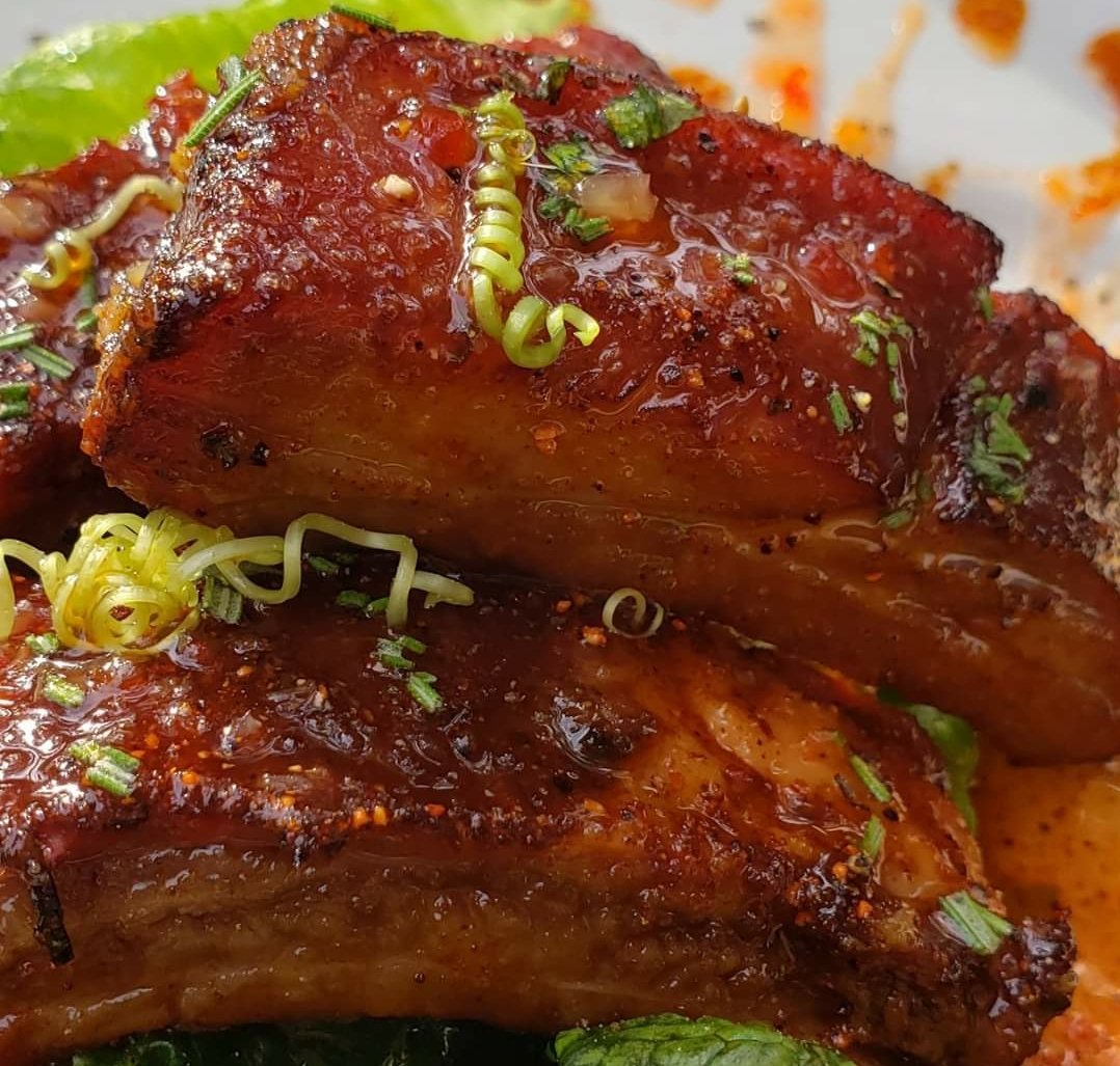 AllJonesy's tweet photo. π ππΆοΈSWEET SPICY πΆοΈππ
Asian Style #JonesyQ RIB Appetizer
#XTCRUB #PIGPOW #MONEYHONEY
#BONERUB #WowQ
πͺWOODFIRE-FUSION GRILLING WITH NO APOLOGIES. https://t.co/TgWCwq28Ja