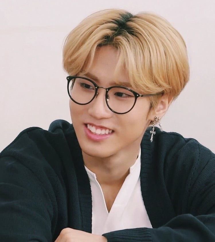 — if han jisung was a prosecutor; a lawful thread  #StrayKids    #skz