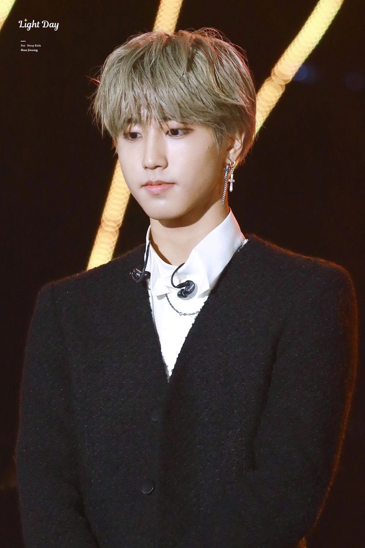 — if han jisung was a prosecutor; a lawful thread  #StrayKids    #skz