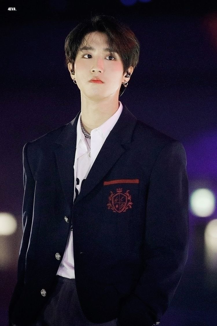 — if han jisung was a prosecutor; a lawful thread  #StrayKids    #skz
