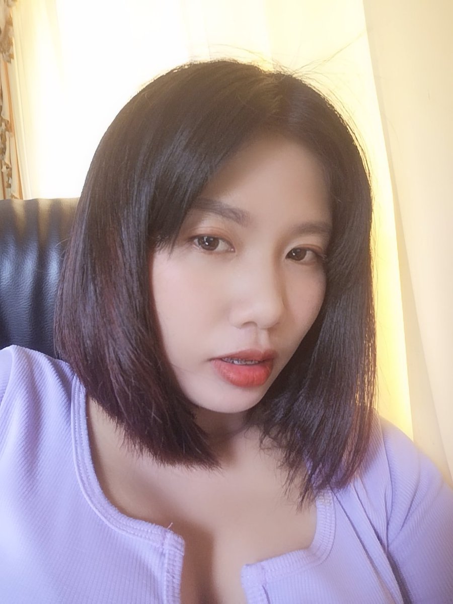 Aomziii4's tweet photo. ความรักที่ให้ไปไม่คิดจะใส่ใจบ้างหรอ  🥺🥺  #แคปชั่นความรัก #แคปชั่นความรู้สึก #แคปชั่นคนเหงา #สาวสุรินทร์ https://t.co/cO8Cq2N543