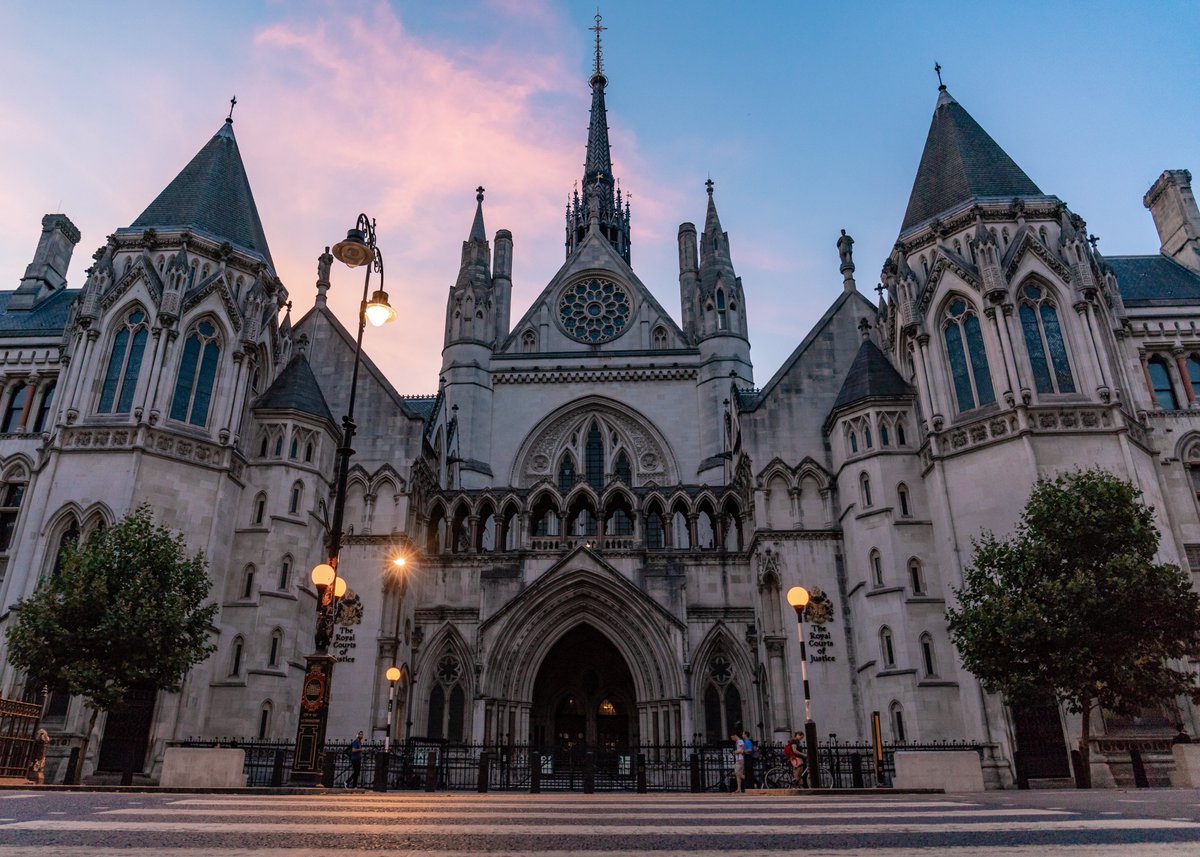 Video Conferencing in Court, Witness Perspective

Our blog tells you just that. Check out our series of blogs where we found out how judges, defendants and witnesses feel utilising video conferencing technology in the courtroom. 

eyenetwork.com/blog/witness-p…