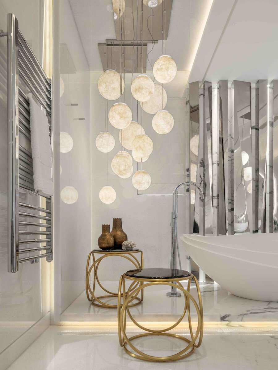 Using lightening to create character in space #kellysdesigntips #interiordesigner #home #designinspiration