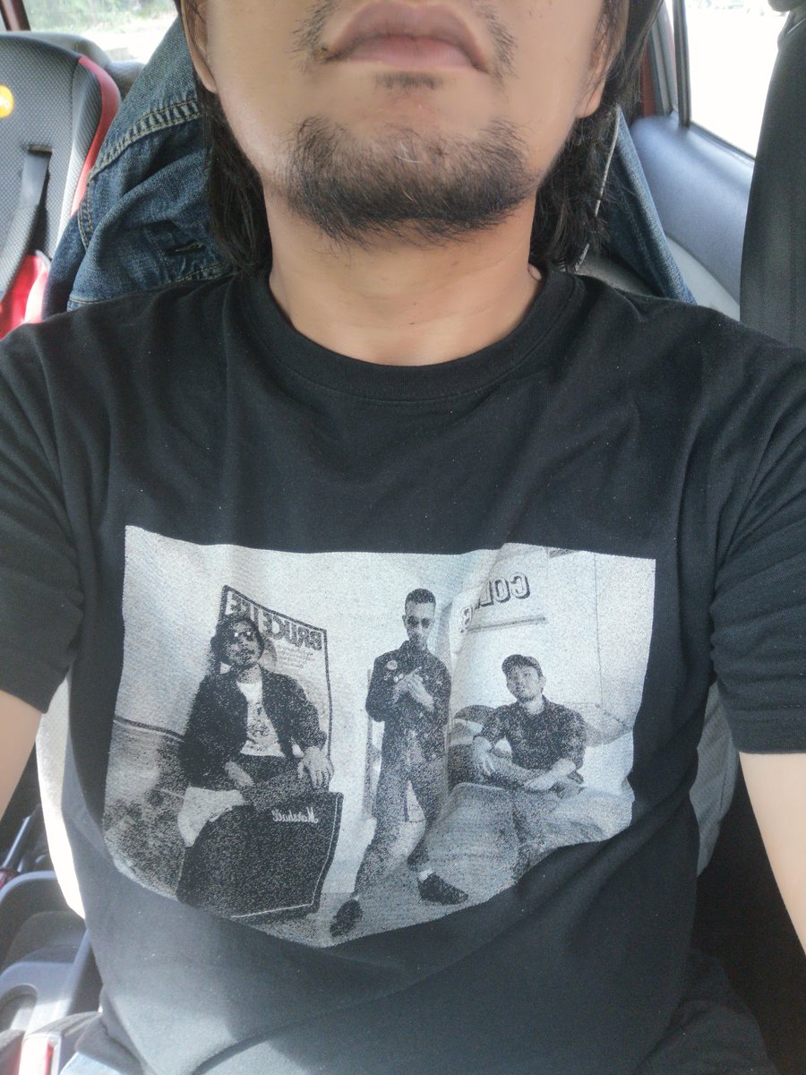 Jumaidi80's tweet photo. No good π€#supportlokalband #sekkitojangepecoh https://t.co/oQWUEbeoB3