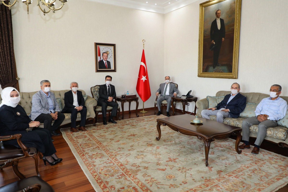 Konya Platformu (@konya_platformu) on Twitter photo Başkanımız ve Yönetim Kurulu Üyelerimiz Konya Valimiz Sayın Vahdettin Özkan'ı hayırlı olsun ziyaretinde bulundular.
<a href="/TCKonyaValiligi/">Konya Valiliği</a> Başkanımız ve Yönetim Kurulu Üyelerimiz Konya Valimiz Sayın Vahdettin Özkan'ı hayırlı olsun ziyaretinde bulundular.
<a href="/TCKonyaValiligi/">Konya Valiliği</a>