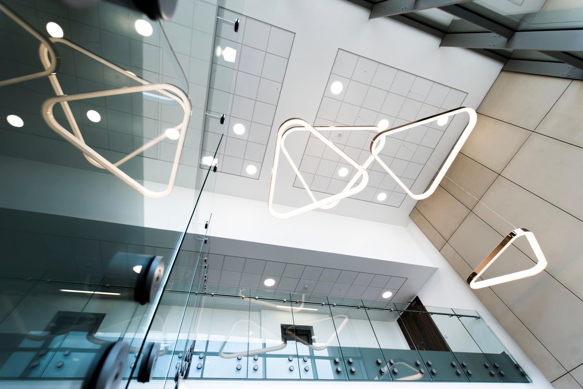MGOlympic's tweet photo. Bringing bespoke, style and security together in one!
https://t.co/pYivLYb9O8
#glassbalustrade #steel #sheffielssteel #bespokestaircase https://t.co/dtyAabv5Jp