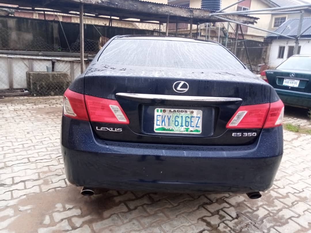 MastworldAutos's tweet photo. 2008 Lexus ES350 
2million naira https://t.co/oGcjPfaH9i