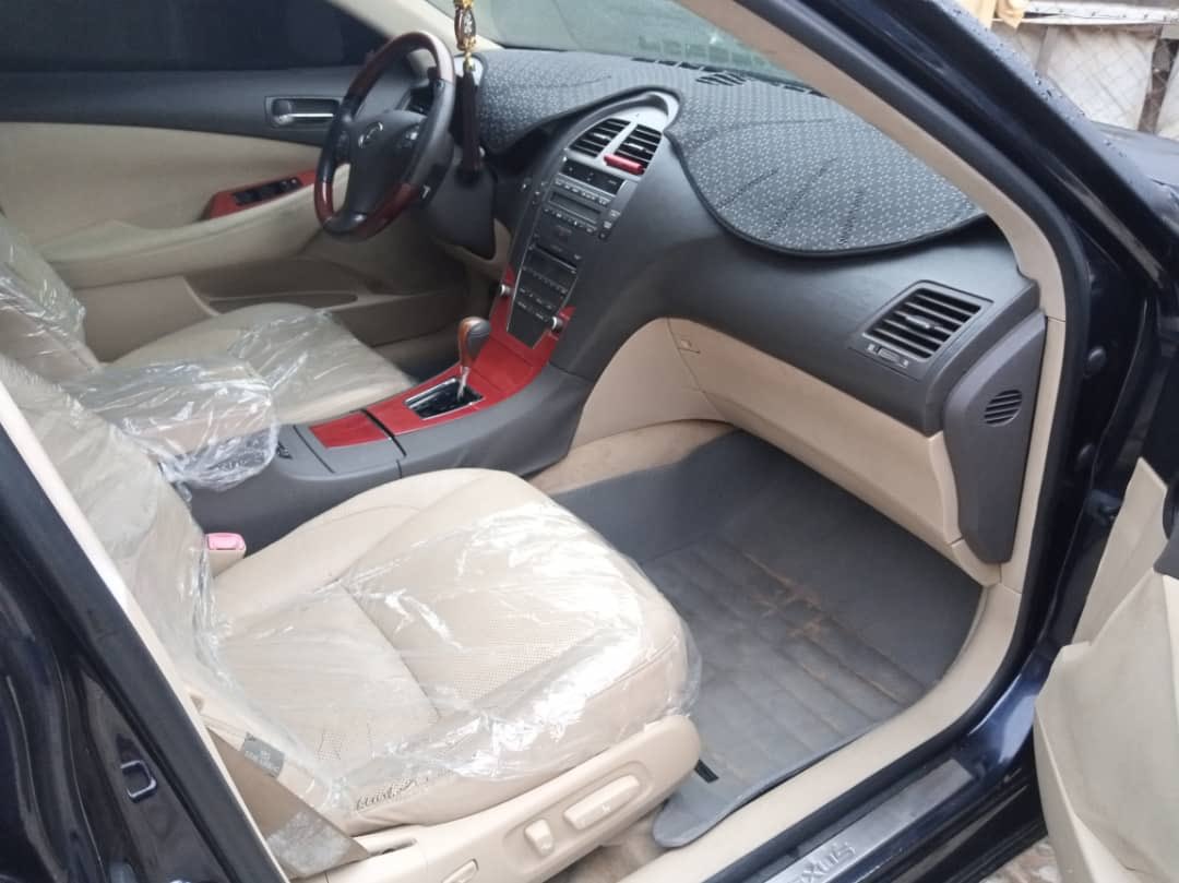 MastworldAutos's tweet photo. 2008 Lexus ES350 
2million naira https://t.co/oGcjPfaH9i