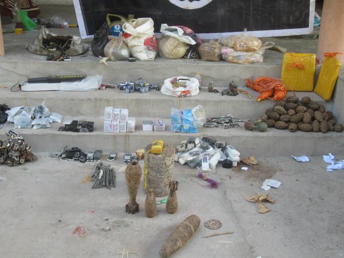 AfghanistanTime's tweet photo. #Afghan National Directorate of Security Special Ops Forces located &amp; raided a #Daesh Sleeping Cell in #PD7th, #Jalalabad city, confiscated 2 suicide vests, 61 home-made magnetic &amp; roadside IEDs, 20KGs of explosives and 133 cellphones: #Nangarhar Governor Office. https://t.co/nB3ZtkUe0W