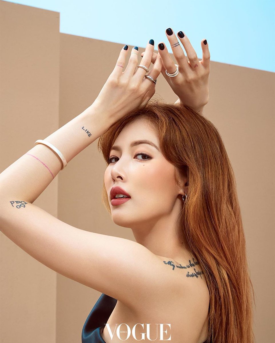 OfficialPnation's tweet photo. [HyunA]
현아 HyunA for @VogueKorea
👉 https://t.co/R7Tlf5Y5bU
#현아 #HyunA #PNATION #피네이션 https://t.co/8icFbMsmGg