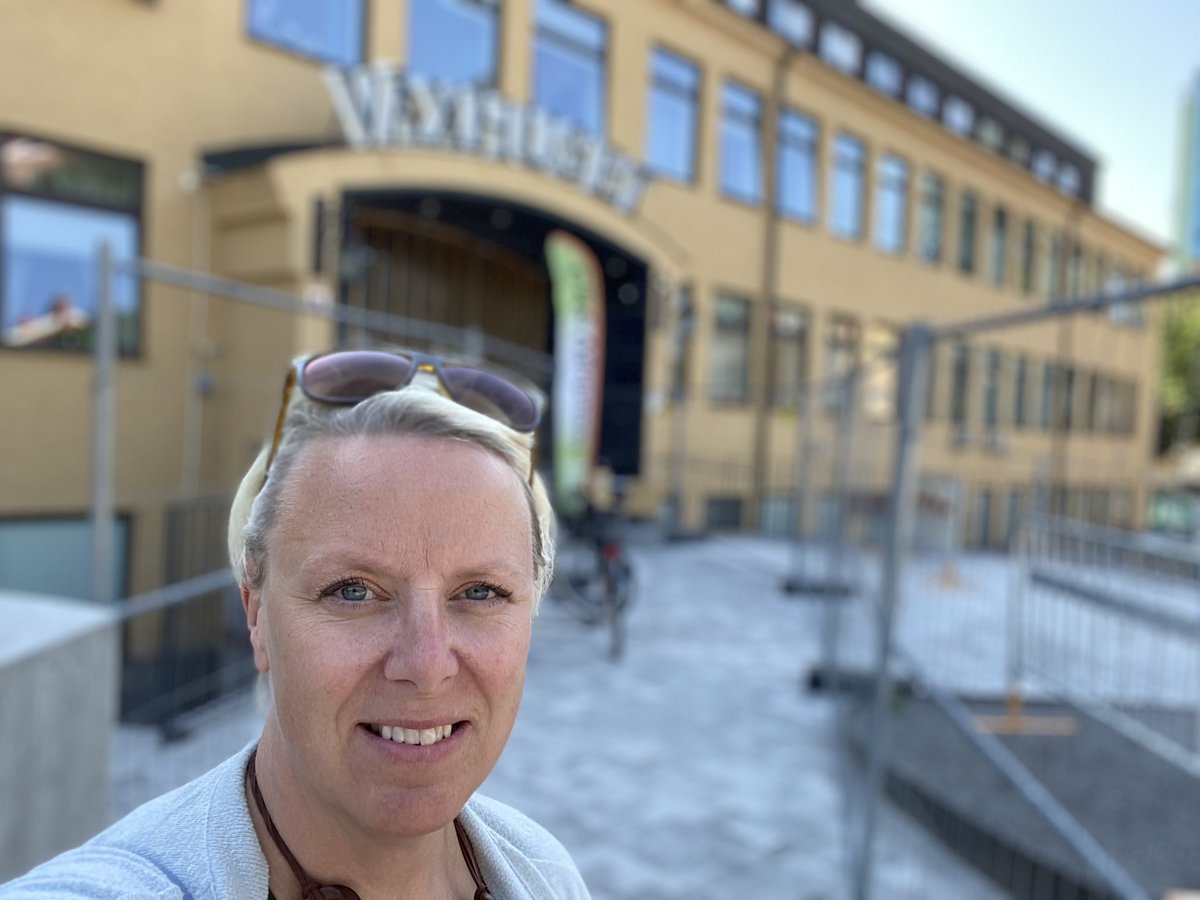 Annsi Krol tweet media