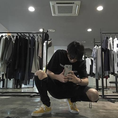 OFsex4's tweet photo. มีเเมวหวง   #NewProfilePic https://t.co/1EU2vKAAfK