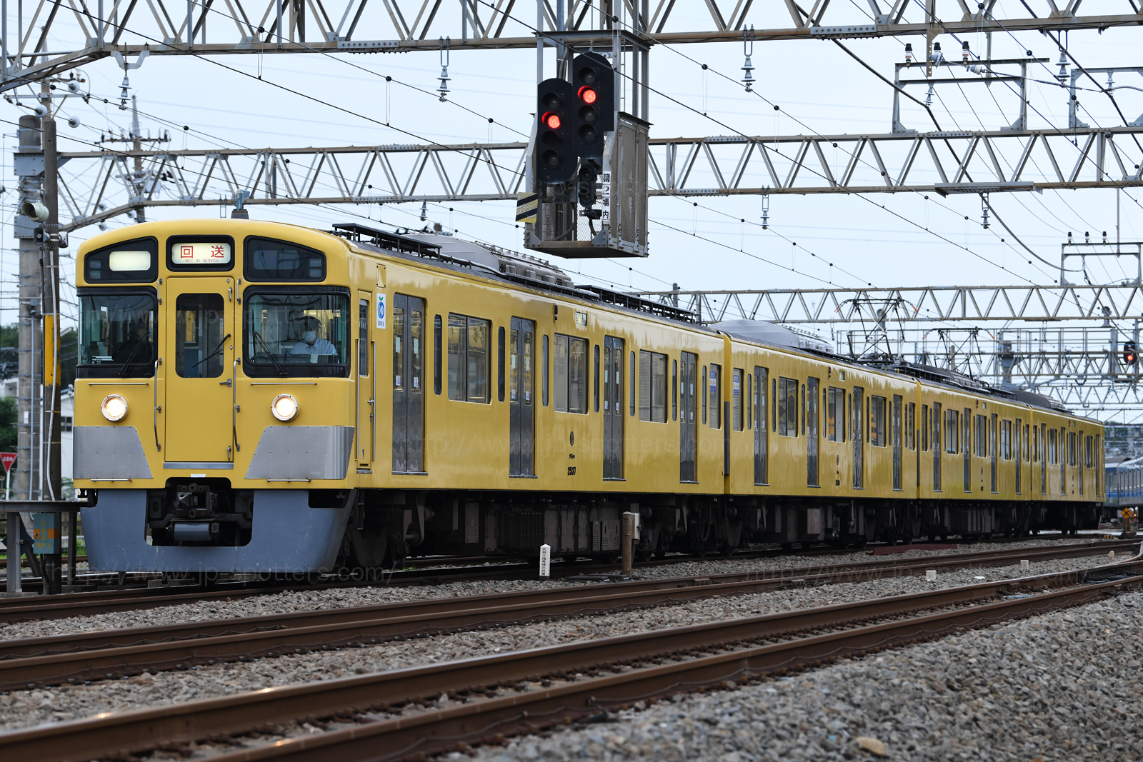 トシ 青木 в X: „西武鉄道 新2000系2537F / 第9864列車 / 南入曽 トシ 青木 в X: „西武鉄道 新2000系2537F / 第9864列車 / 南入曽