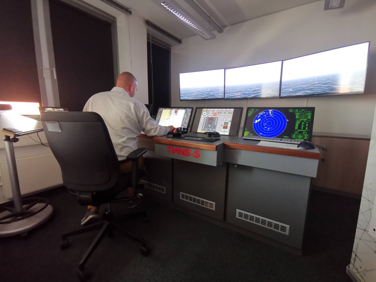 FraunhoferCML's tweet photo. We celebrate the #DayoftheSeafarer in our own simulation studios. We run a connected #maritime #simulation exercies with 8 #shiphandling bridges and 1 #vts simulator in 3 European countries. #EMSN https://t.co/u9jHXKE2DR