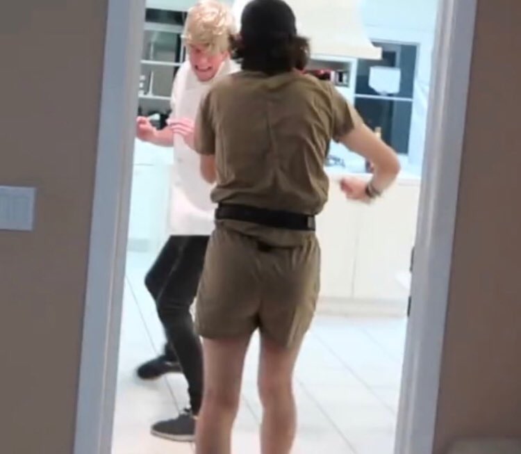dobriksbf's tweet photo. him just looking thicc 
-
-
-
-
-

#daviddobrik #heathhussar #scottsire #lizakoshy #zanehijazi #mattking #eringilfoy #carlyincontro #toddysmith #alexernst #jasonnash #natalienoel #joshpeck #ughitsjoe #jeffwittek #vlogsquad https://t.co/EtJtb8Qwd0