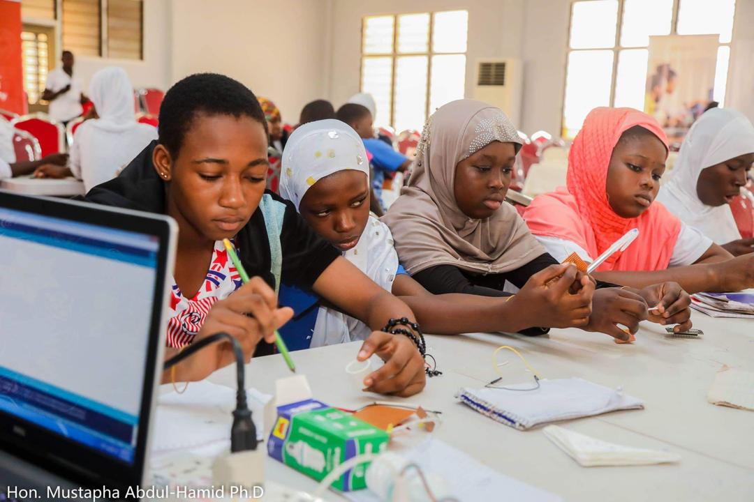 Ansahsa9103's tweet photo. *ON EDUCATIONAL DEVELOPMENT BY MINISTRY OF INNER CITY AND ZONGO DEVELOPMENT*
*2*
The *MINISTRY OF INNER CITY AND ZONGO DEVELOPMENT* had trained a lot of young girls from the Zongo and Inner City communities
#MICZD
#WeHavePerfomedBetter
#Hon.MustphaAbdul-Hamid
*#4More4Nana* https://t.co/RraduyKsMa