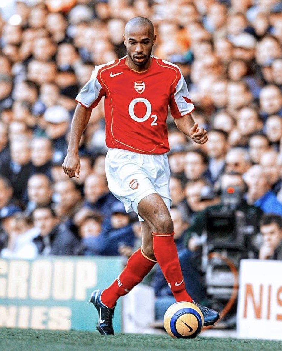 But worked hard to inspire millions of black players that it is possible to succeed against the oddsThierry Henry - legend of the game and over powered technically gifted striker who could do it all. The reason I had a huge soft spot for arsenal growing up
