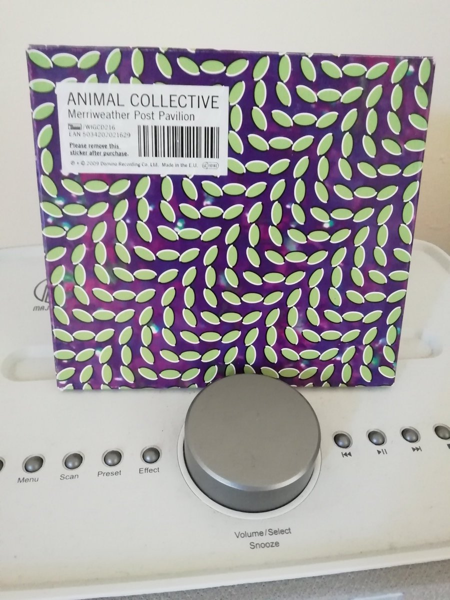 Denise_Tench's tweet image. Today&apos;s #codingsoundtrack is @anmlcollective Merriweather Post Pavillion - Like nothing that came before, it&apos;s multi-layered, frenetic pace symbolises the struggle to balance all aspects of life, responsibilities and our personas, while reminding us to keep it weird always 💜💚