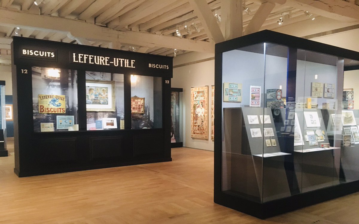 nantestourisme's tweet photo. L’histoire de la marque LU au travers d’une collection d’objets pour la plupart inconnus du grand public. #lvan #nantes #expo #expochateau #expolu https://t.co/7Gzdyt2LAQ