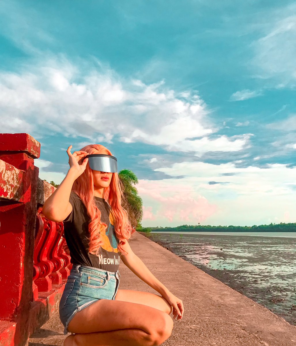 pinkmooh's tweet photo. Brata tata
#streetphotography #streetfashion #streetstyle #ladayboy #Femboy #shemale #gay #twink #gaytwink #LGBTQ #Philippines #GayPride2020 #COVID__19 #QuarantineLife #beach #sumer https://t.co/3SMgct0HAM
