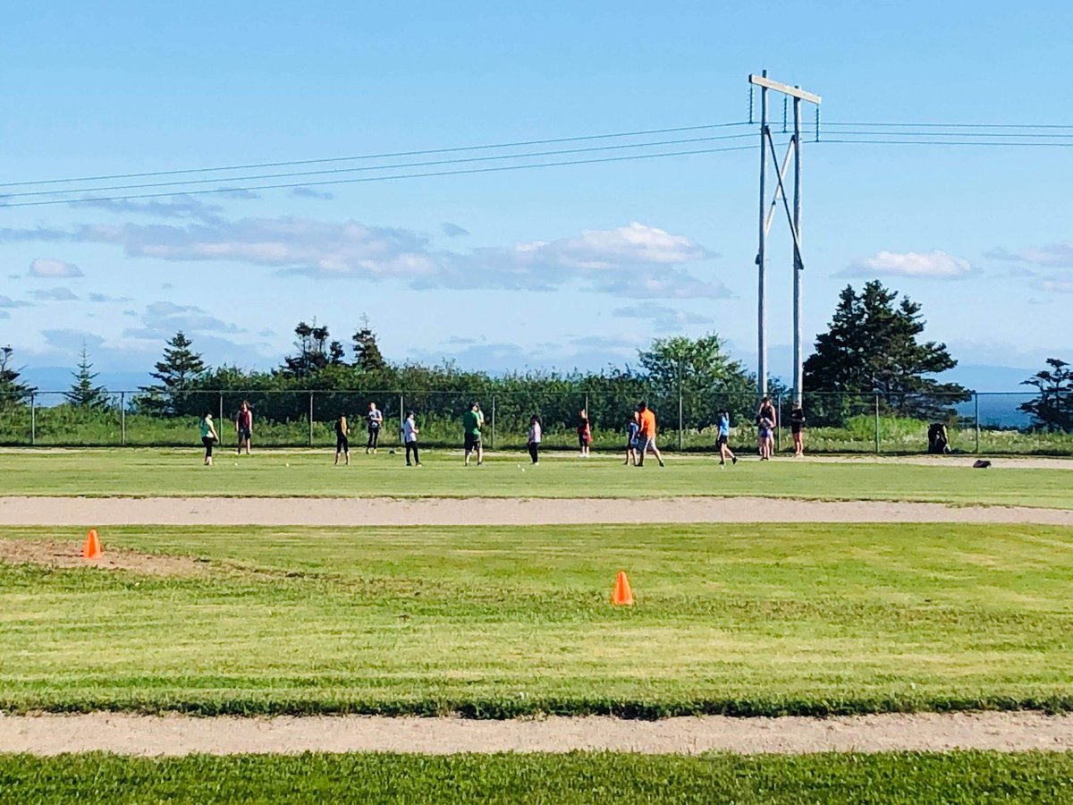 BaseballBsg's tweet photo. Opening day for #bsgbaseball. Was great to see the kiddos on the field again. #timbitsbaseball #baseballnl https://t.co/P2825UnsVO