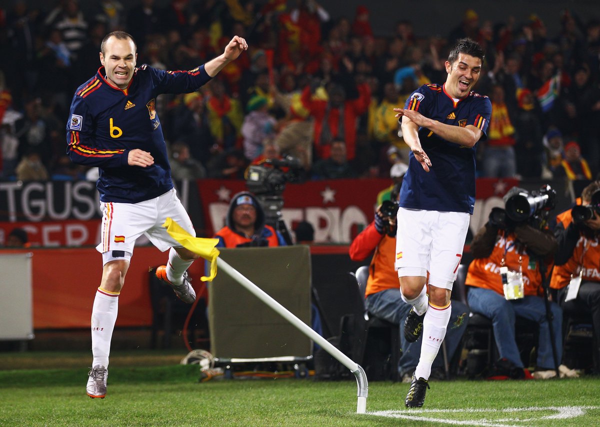 fifaworldcup_fr's tweet photo. ⏪ #OnThisDay il y a 🔟 ans...

🇵🇹Portugal 0-0 Brésil🇧🇷
🇰🇵RDP Corée 0-3 Cote d’Ivoire🇨🇮
🇨🇭Suisse 0-0 Honduras🇭🇳
🇨🇱Chili 1-2 Espagne🇪🇸

#WorldCup | #CM2010 | #SouthAfrica2010 https://t.co/CvMMAYSHFj